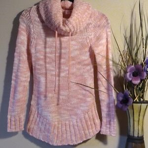 No boundries womens sweater size Medium.